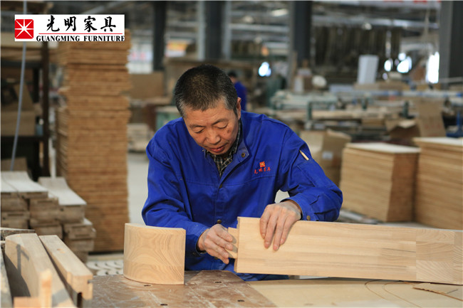选购中式家具，中式实木家具四大看点