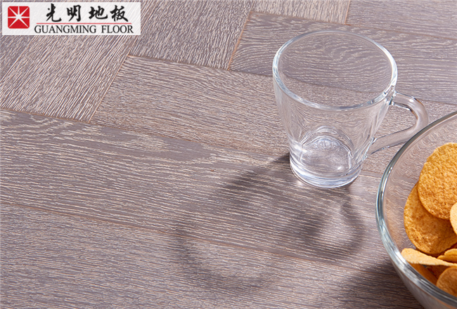 要选实木地板的人不知道这些内容你还是再想想吧！
